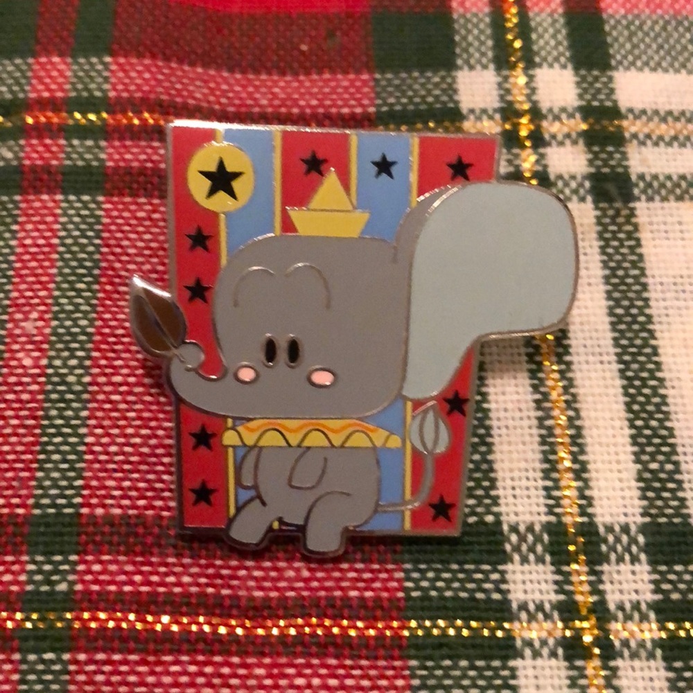 Dumbo pin from Disney Fantasyland Collection